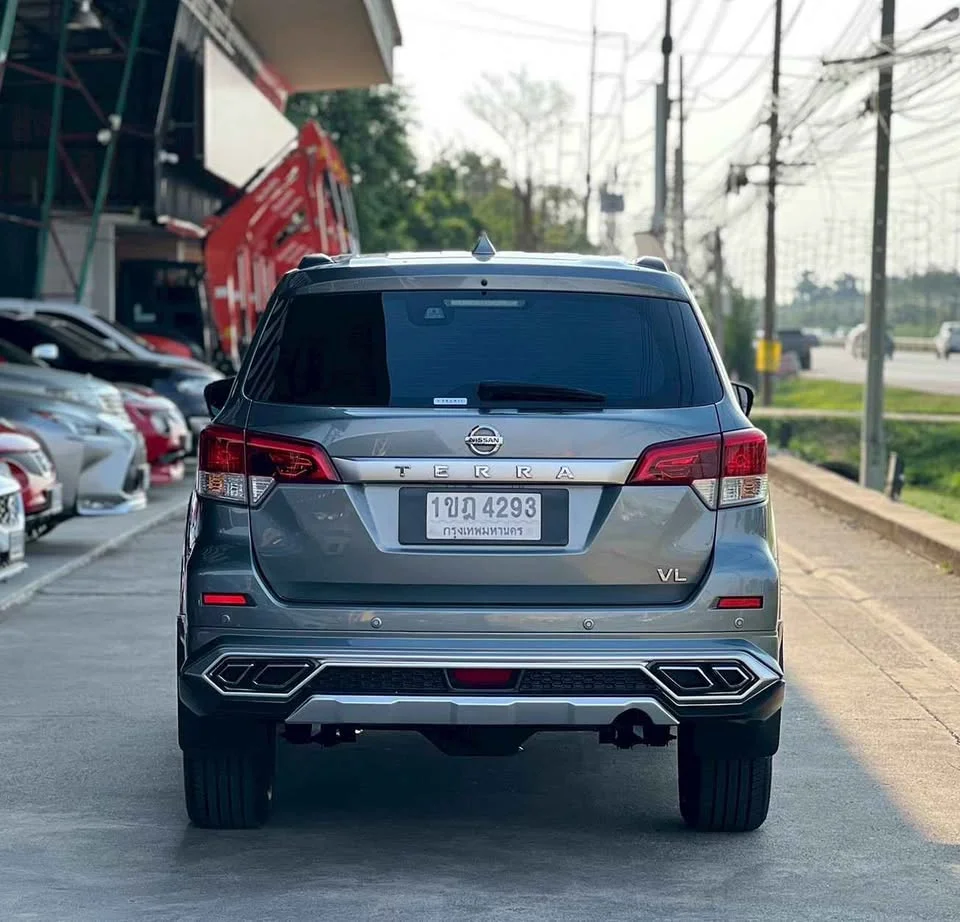 2018 Nissan Terra 2
