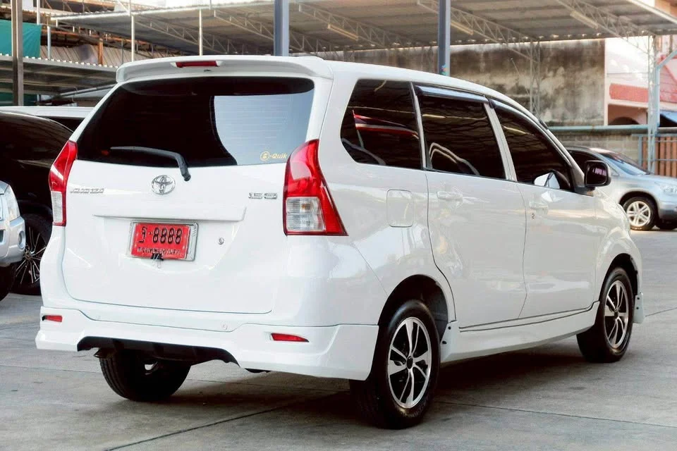 2012 Toyota Avanza II 3