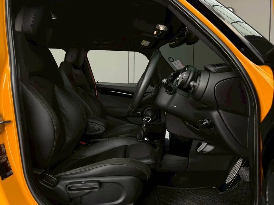 2015 Mini Hatch  III 3