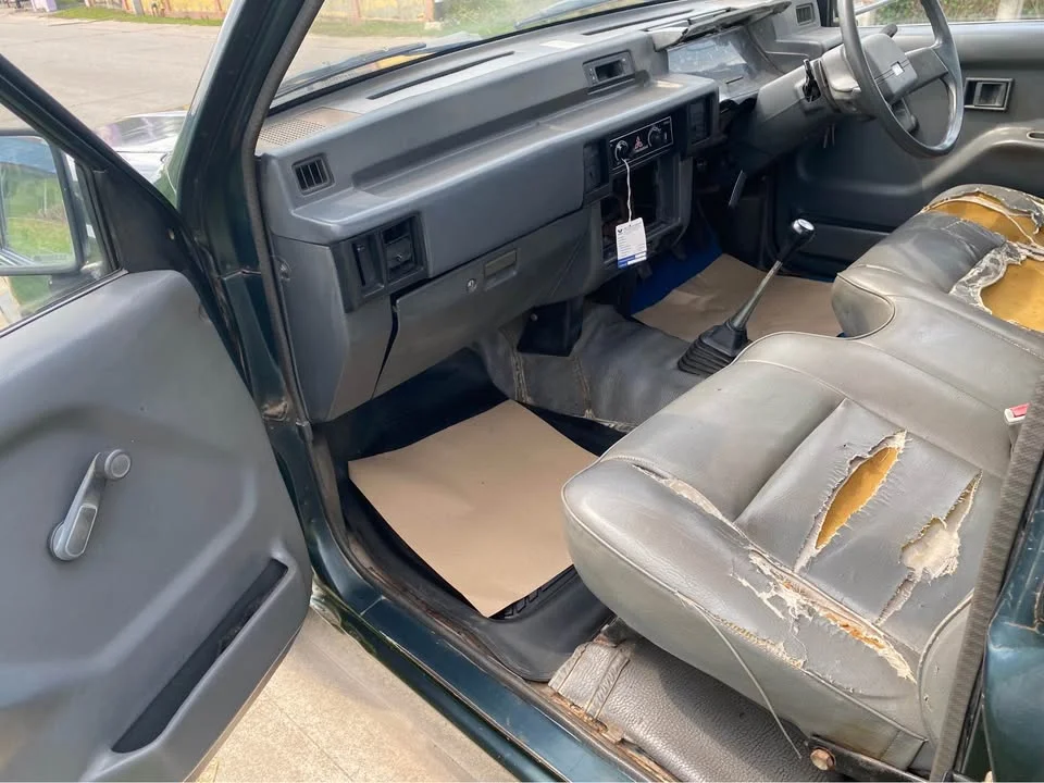 1995 Mitsubishi Triton II 3