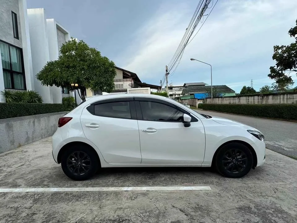 2019 Mazda 2 III 2