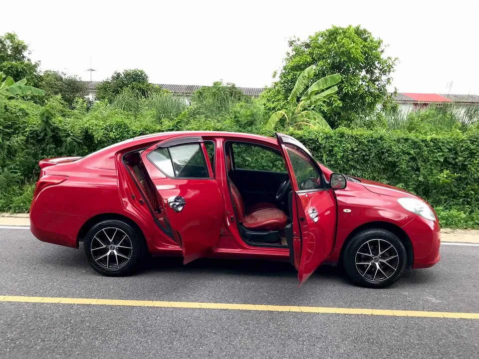2013 Nissan Almera N17 3