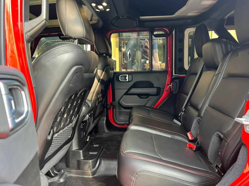 2024 Jeep Wrangler JL 3