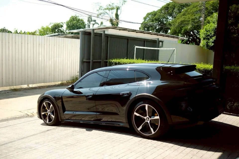 2023 Porsche Taycan 9J1 3