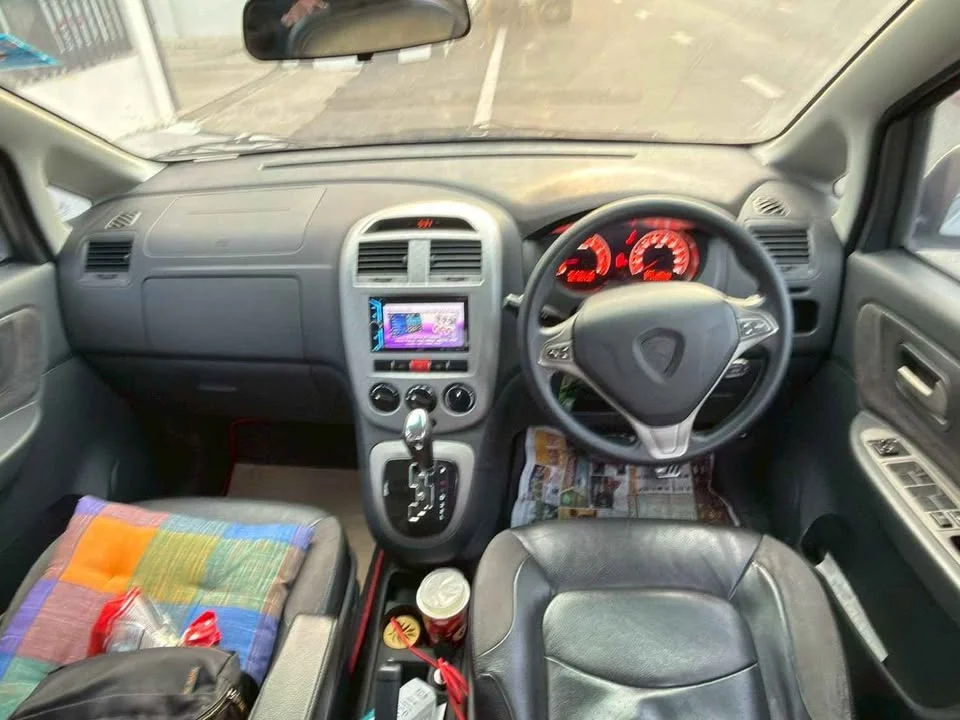 2011 Proton Exora 2
