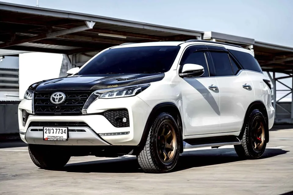 2022 Toyota Fortuner II 2