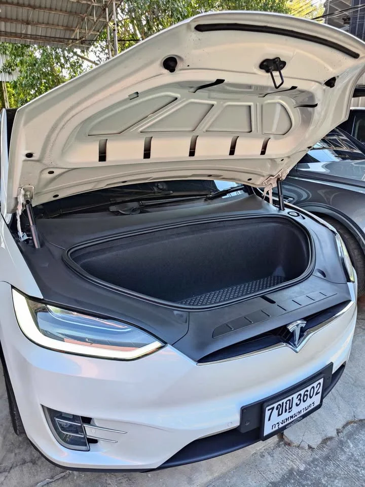 2020 Tesla Model X 3