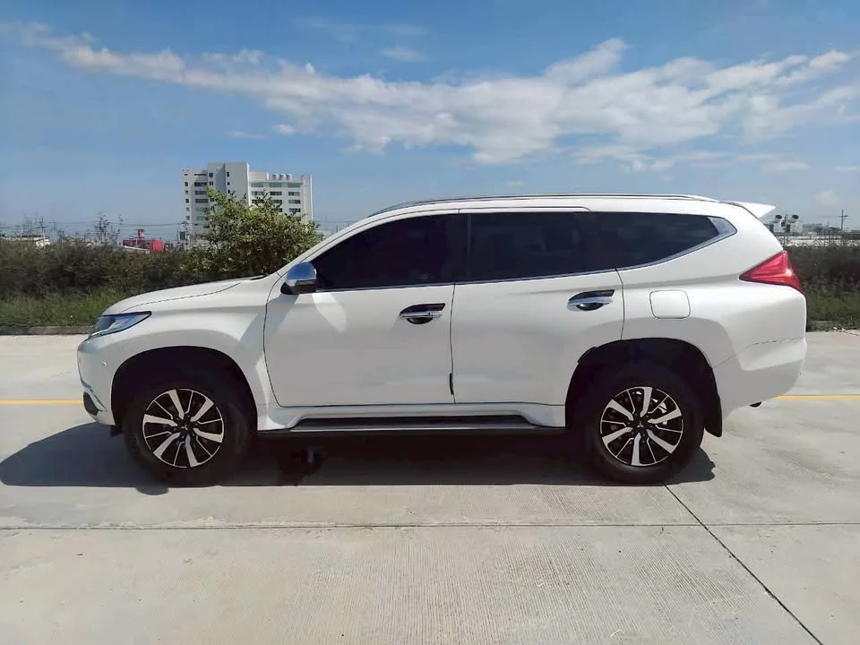 2018 Mitsubishi Pajero Sport III 3