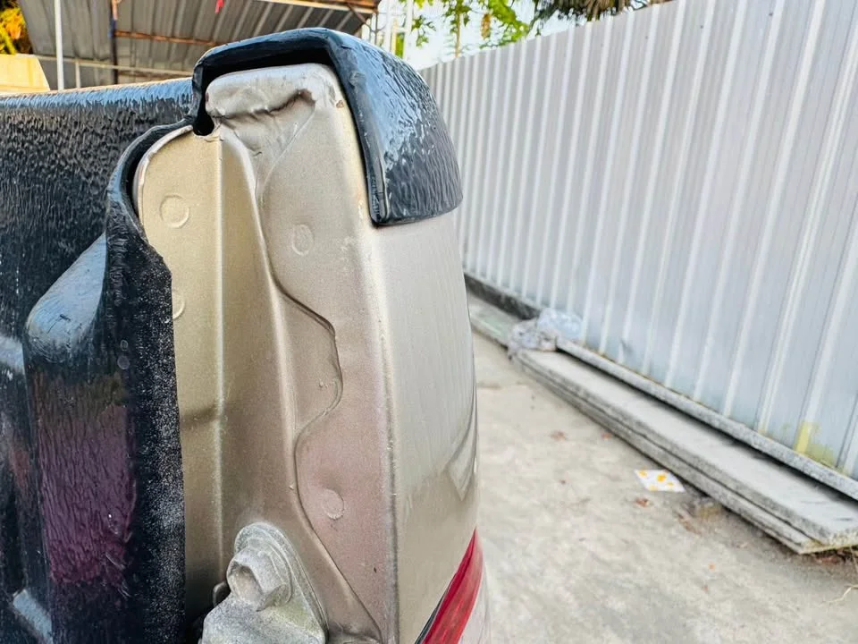 2003 Toyota Hilux Tiger VI 3