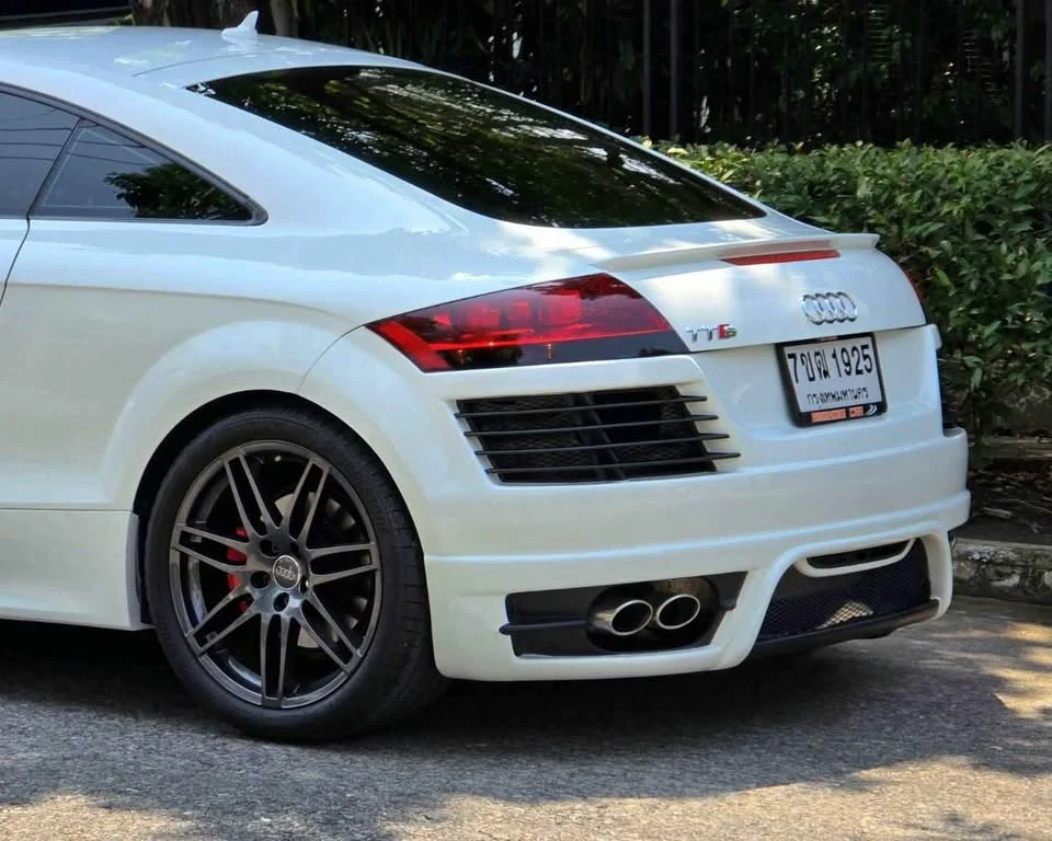 2011 Audi TT Mk2 2