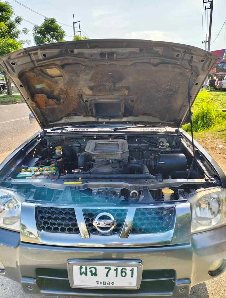 2007 Nissan Frontier I 3