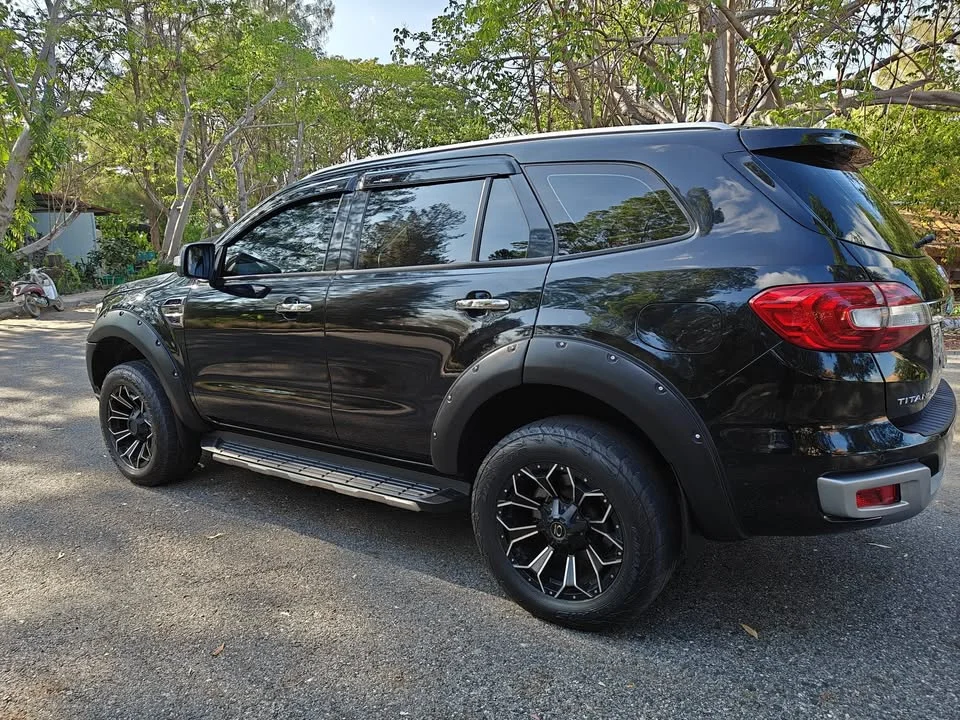 2022 Ford Everest II 3