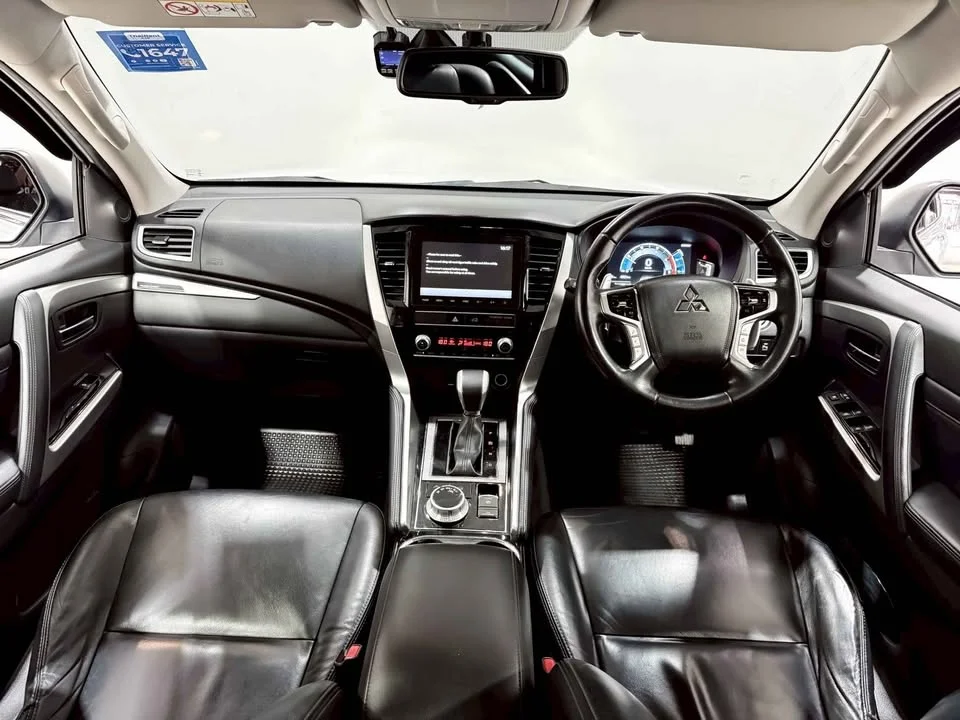 2019 Mitsubishi Pajero Sport III 2