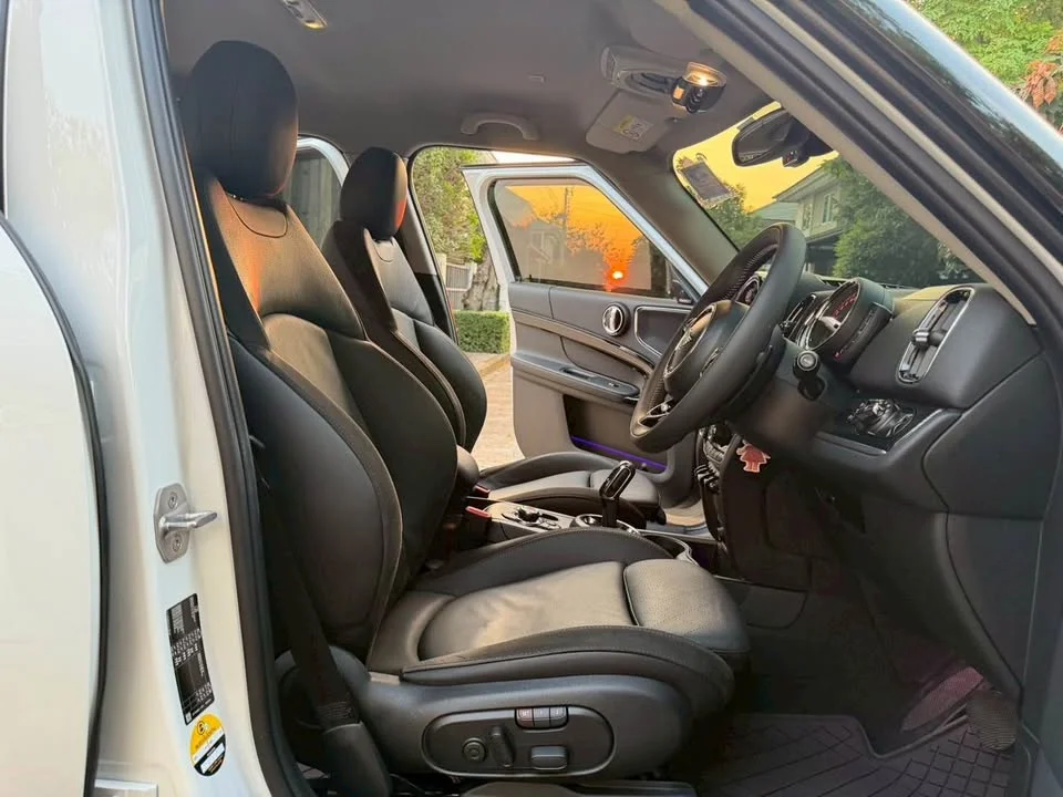 2020 Mini Countryman II 3