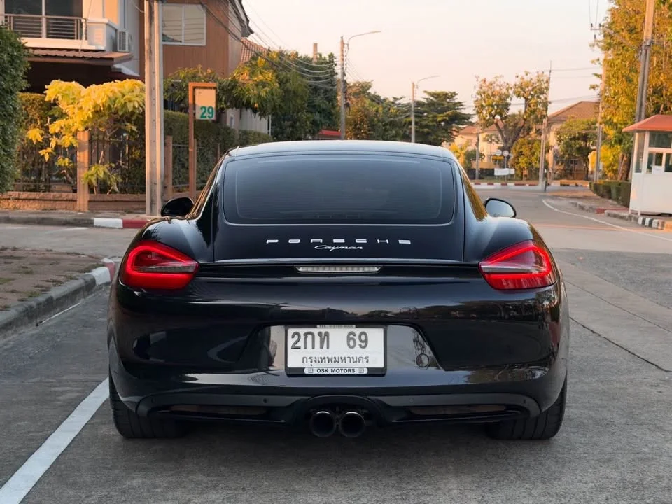 2013 Porsche Boxster and Cayman III 3