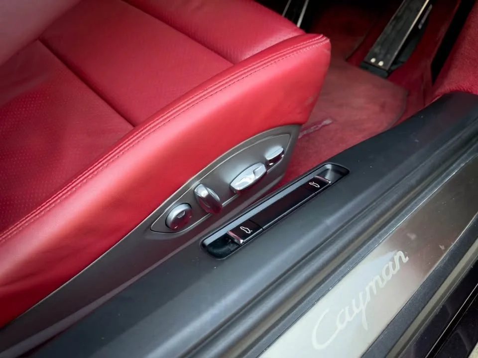 2013 Porsche Boxster and Cayman III 2