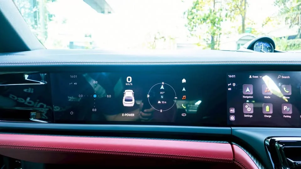 2026 Porsche Panamera II 3