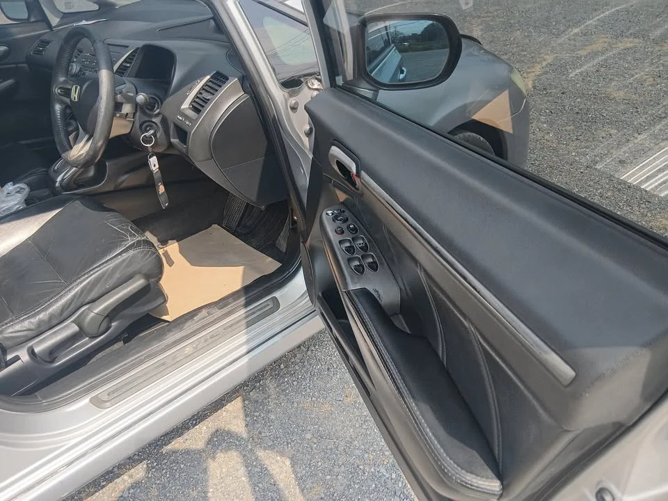 2007 Honda Civic VIII 2
