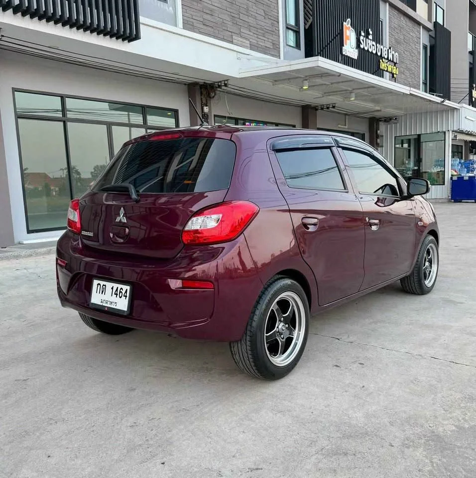2017 Mitsubishi Mirage VI 3