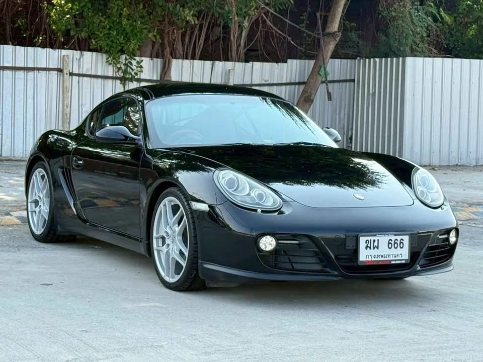 2010 Porsche Boxster and Cayman II 3