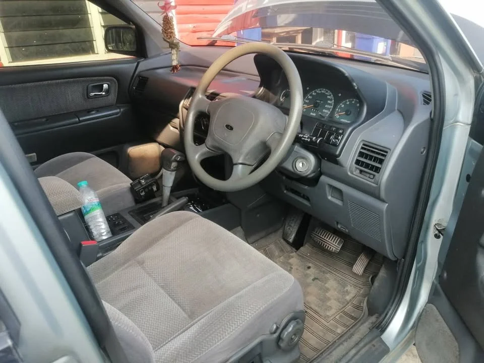 1995 Mitsubishi Space Wagon II 3