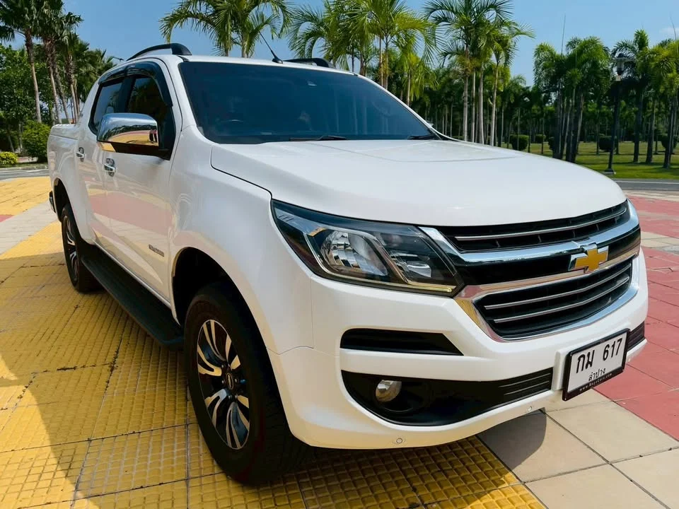 2018 Chevrolet Colorado II 3