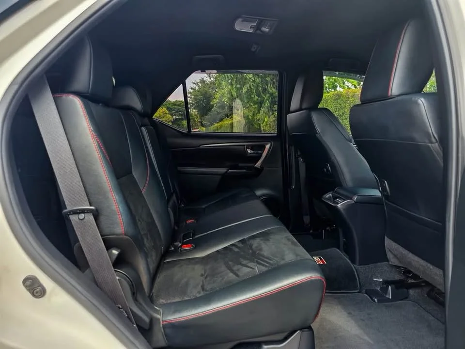 2022 Toyota Fortuner II 3
