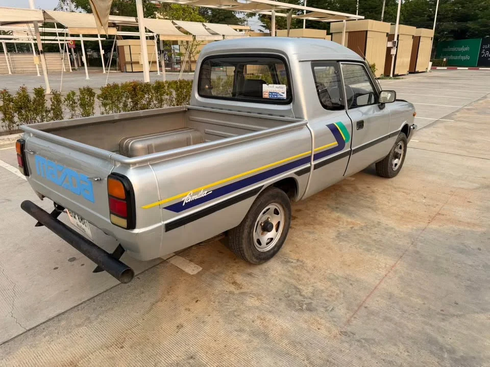 1997 Mazda B-series (Familia) III 3