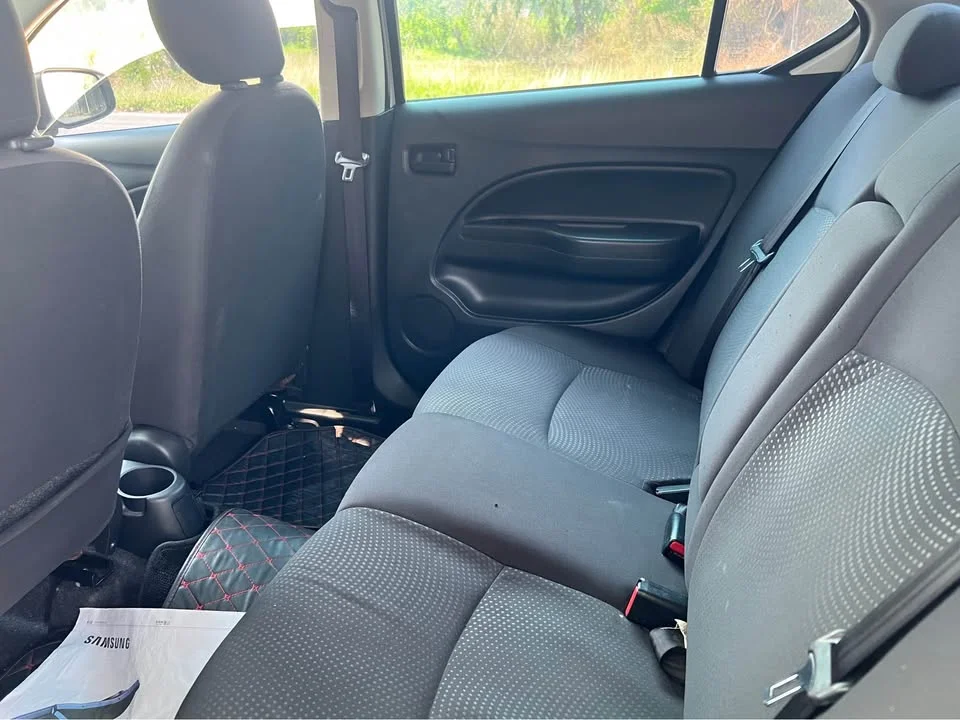 2014 Mitsubishi Attrage VI 3