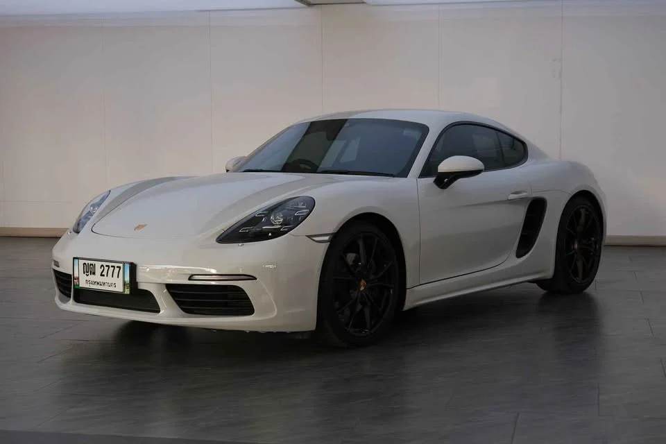 2018 Porsche 718 Boxster and Cayman IV 2