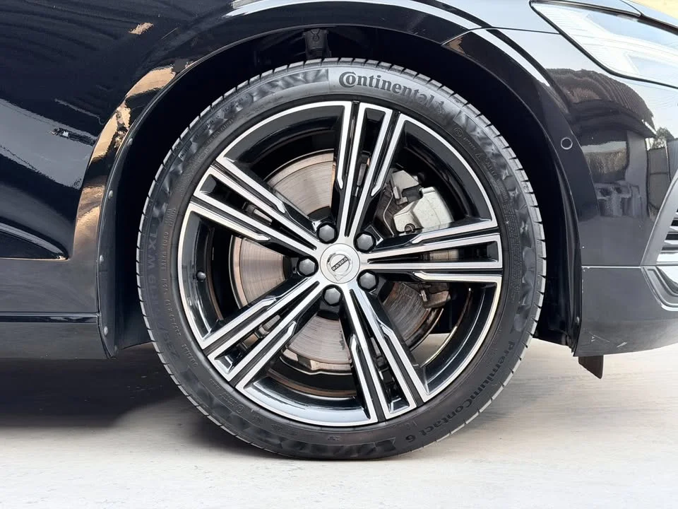 2022 Volvo V60 II 2