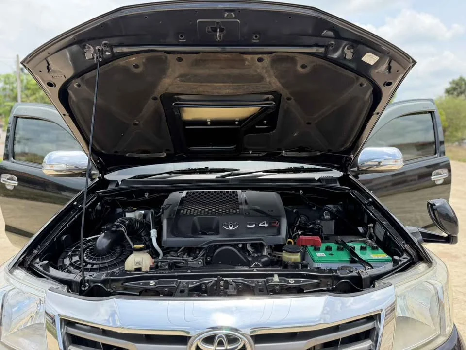2013 Toyota Hilux VII 3