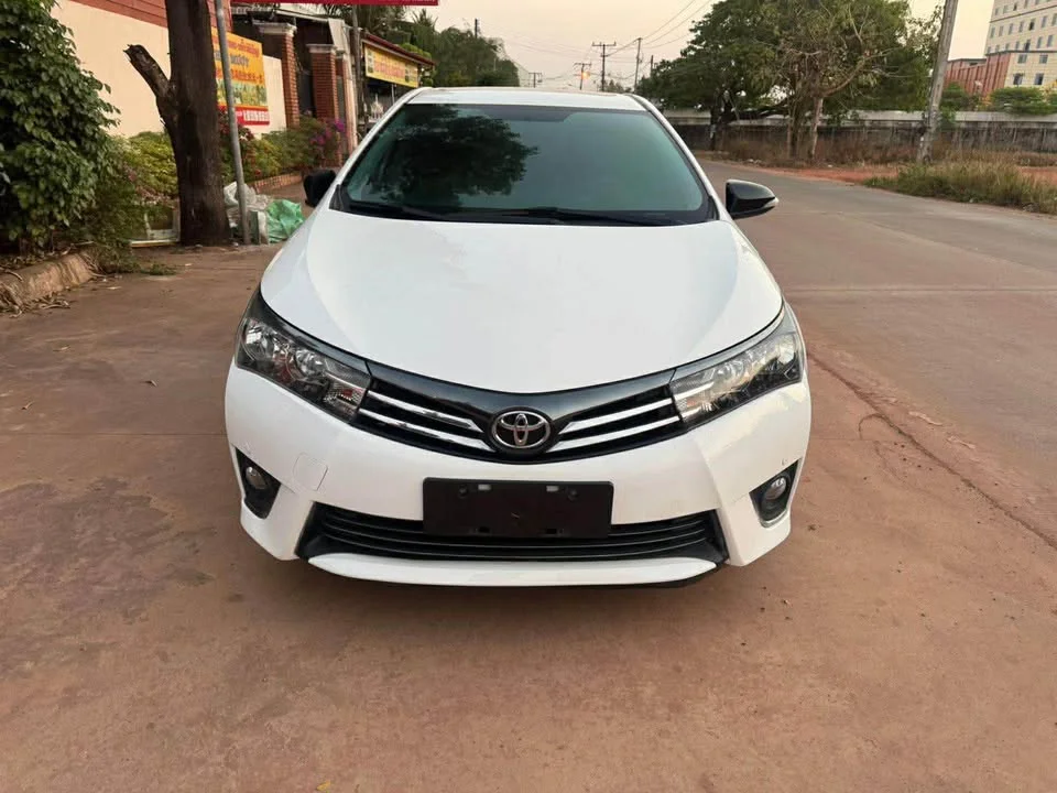2015 Toyota Corolla Altis XI (E170) 2