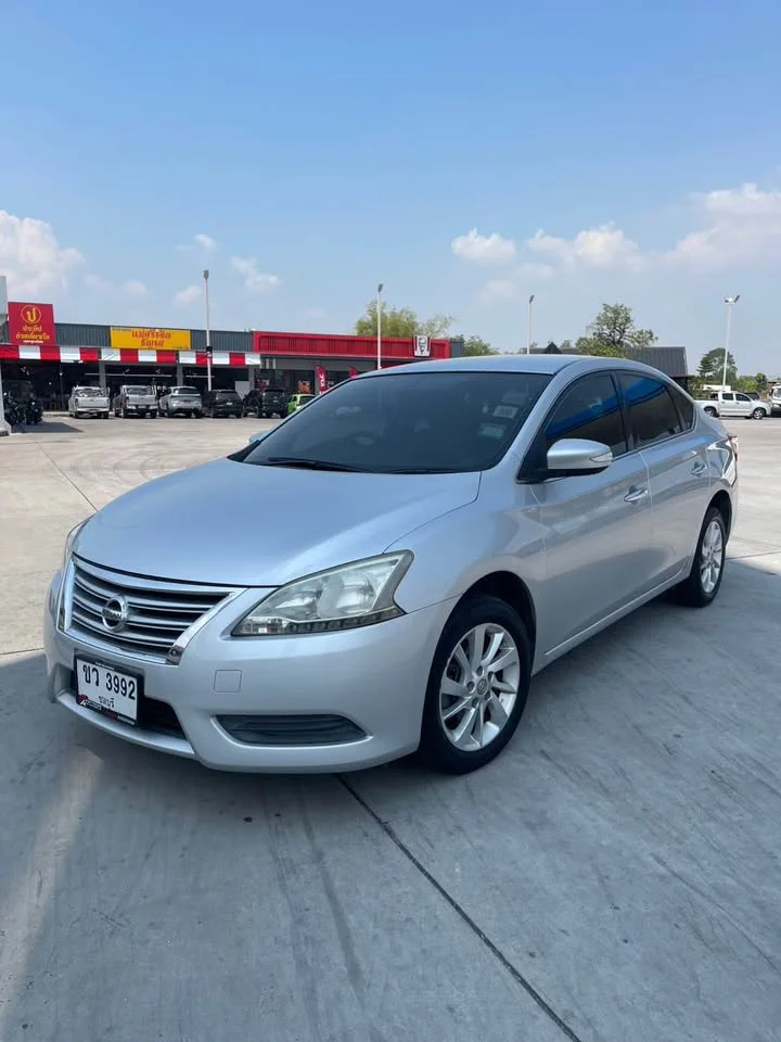2013 Nissan Sylphy III (B17) 3