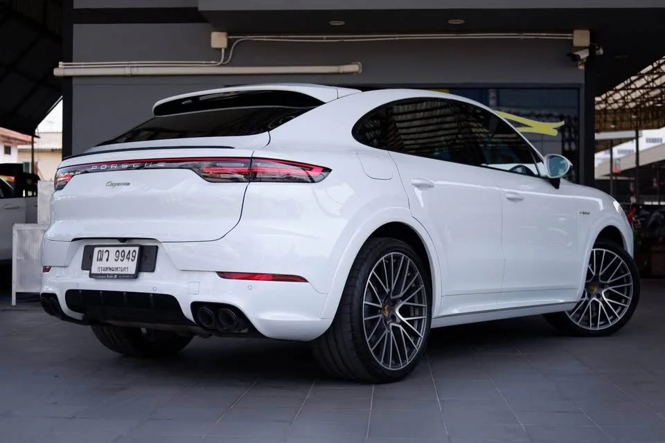 2020 Porsche Cayenne III 2