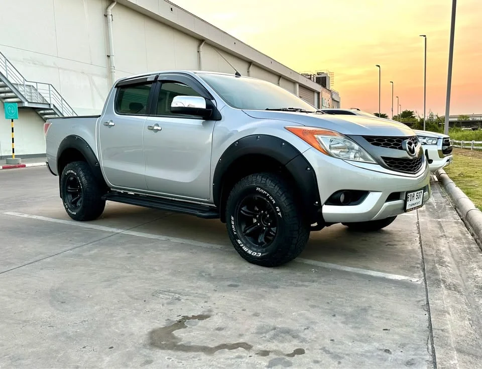 2012 Mazda BT-Series II 3