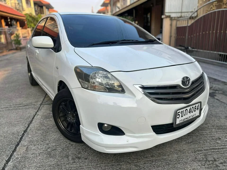 2010 Toyota Vios II 2