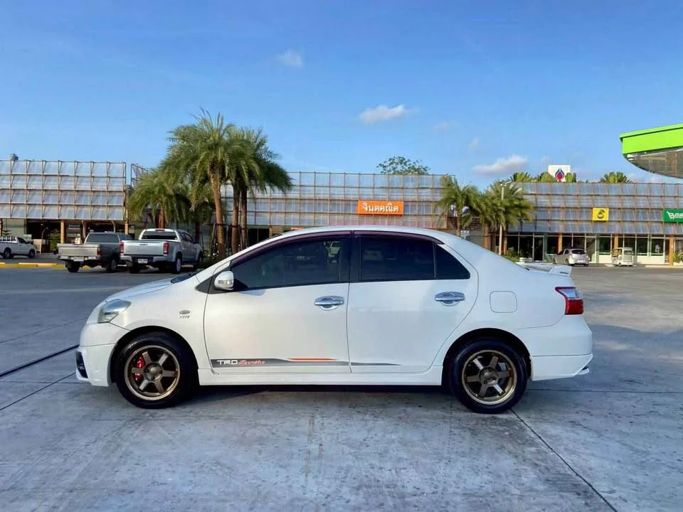2012 Toyota Vios II 2