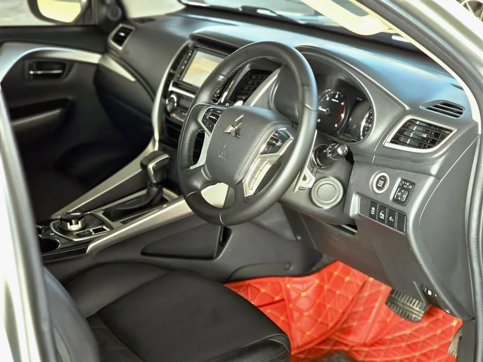 2016 Mitsubishi Pajero Sport III 3