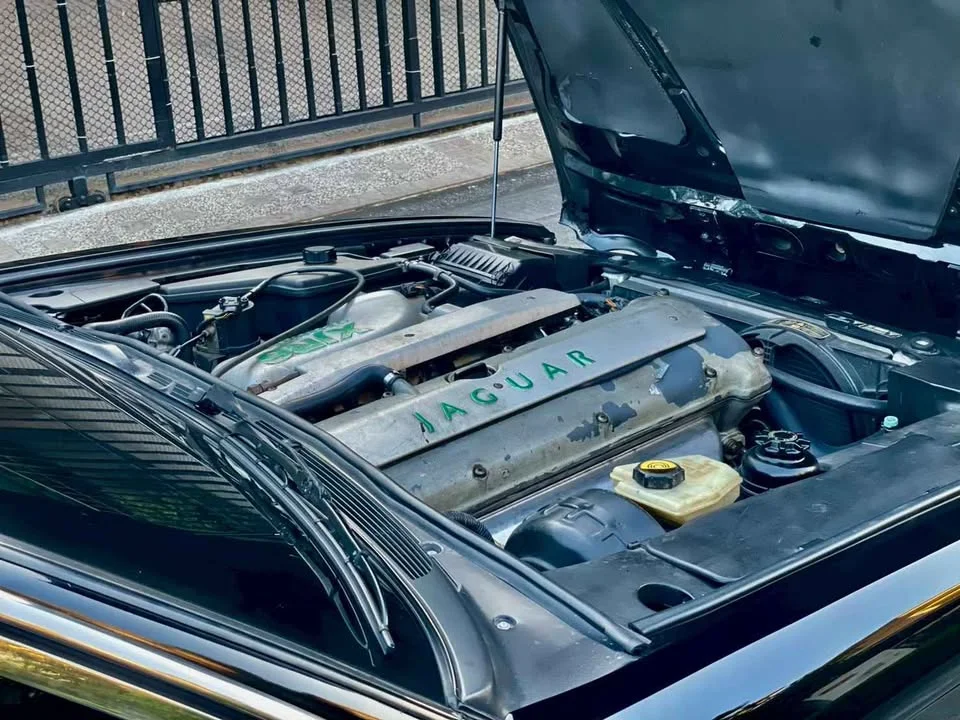 1995 Jaguar XJ X300, X308 3