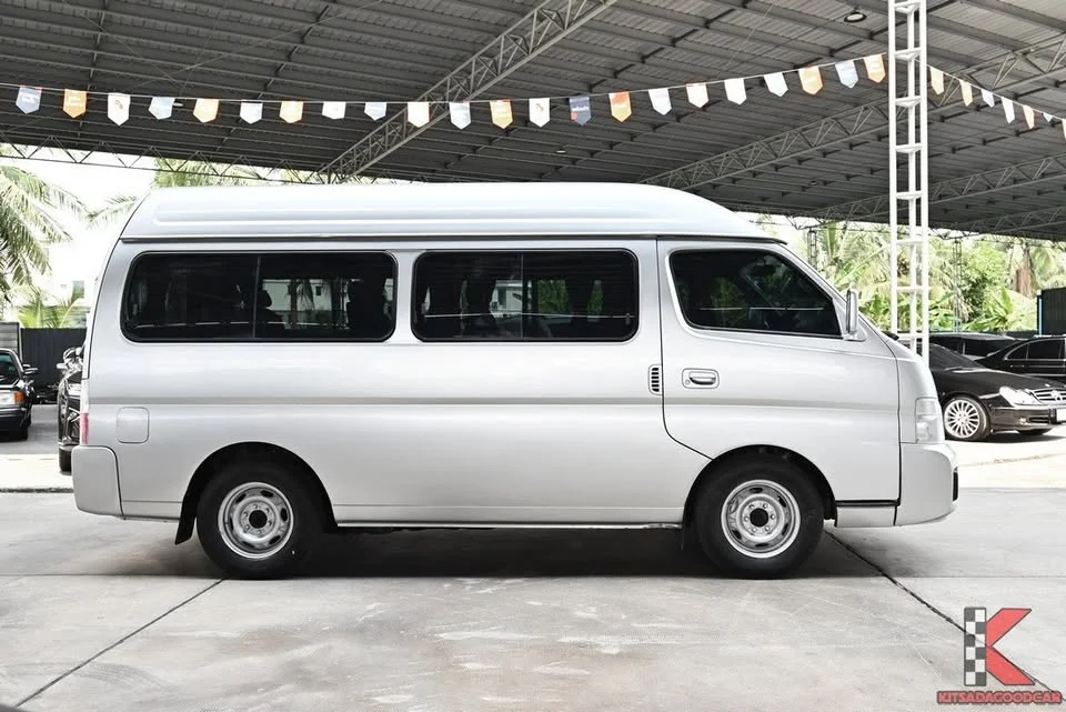 2004 Nissan Urvan V (E25) 2
