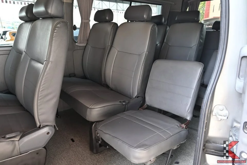 2004 Nissan Urvan V (E25) 3