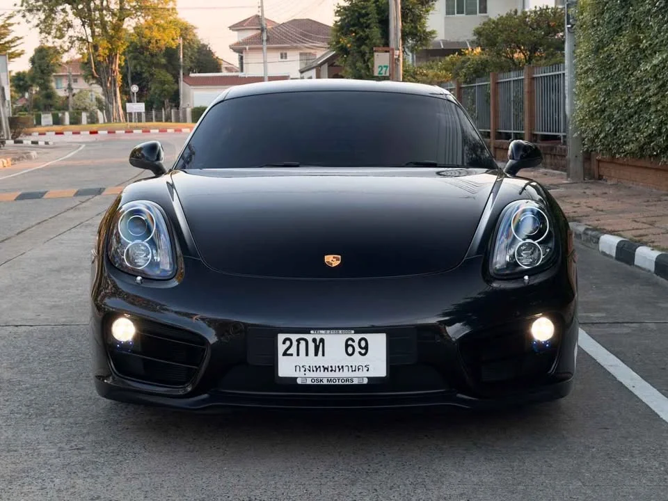 2013 Porsche Boxster and Cayman III 3