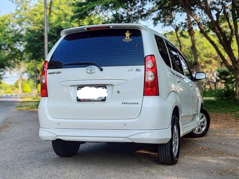 2011 Toyota Avanza I 2