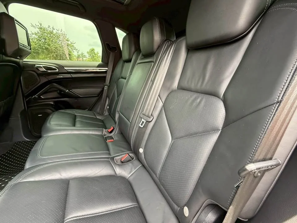 2012 Porsche Cayenne II 2
