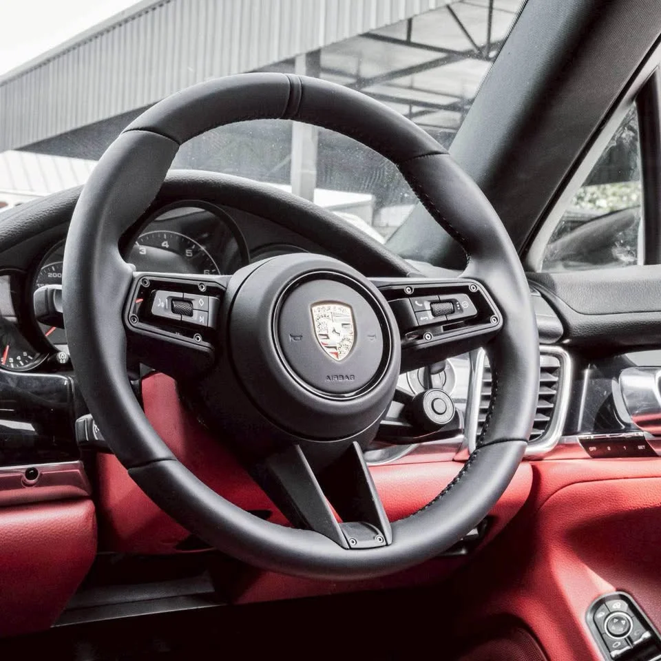 2010 Porsche Panamera II 2