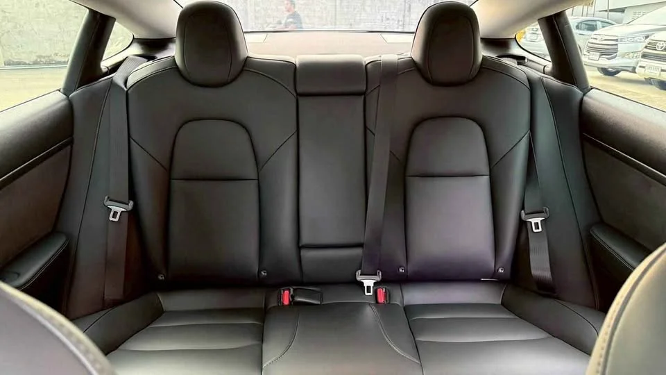 2023 Tesla Model 3 2