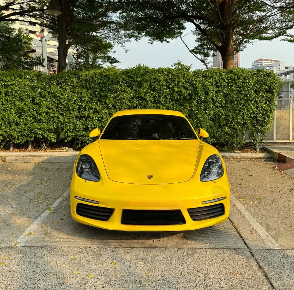 2017 Porsche 718 Boxster and Cayman IV 2