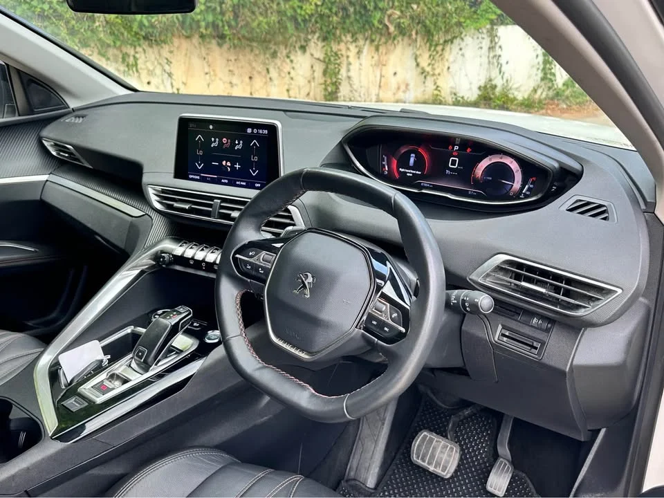 2019 Peugeot 5008 II 2
