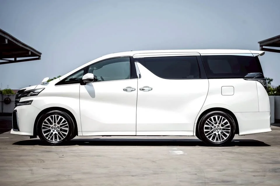 2016 Toyota Alphard, Vellfire III (AH30) 3